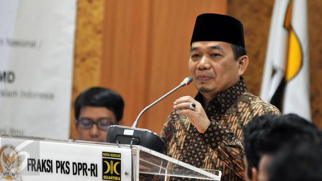 Anggota DPR Minta Menag Tak Bikin Gaduh 